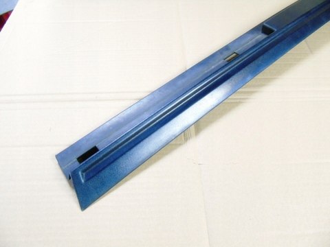 Listwa dachowa prawa Chrysler Pacifica 2007 03-08 461211009B