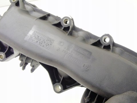 Pokrywa zaworów 3.0 b 407 607 Citroen C5 3 C6 Laguna II Avantime 9633287380