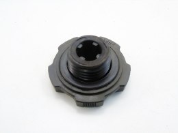 Korek wlewu oleju 2.0 16V B Suzuki Grand Vitara Sx4 Geo Tracker J20A