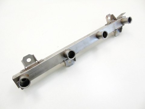 LISTWA WTRYSKOWA 2.0 B BMW 5 3 Z4 X3 E46 E87 E90 E91 E60 318 i Ti Ci