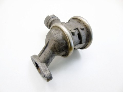 ZAWÓR EGR 2.0 B BMW 5 3 Z4 X3 E46 E87 E90 E91 E60 318 i Ti Ci 7553068-01