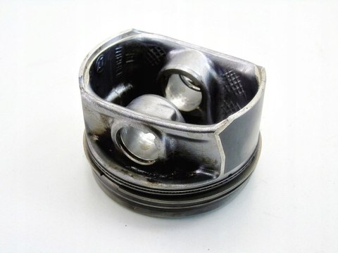 TŁOK 1.4 TSI SCIROCCO GOLF 5 6 JETTA BEETLE TIGUAN EOS OCTAVIA 76L92