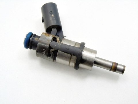 WTRYSKIWACZ 2.0 TFSI GOLF V LEON AUDI A3 TT PASSAT B6 OCTAVIA 2 TOLEDO