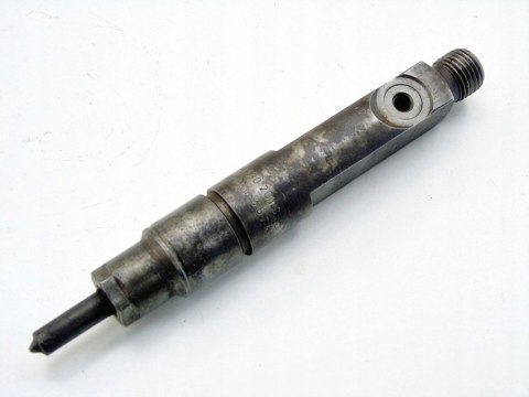 Wtryskiwacz paliwa 2.5 TDI Volkswagen LT II 28-35 Transporter T4 074130201C