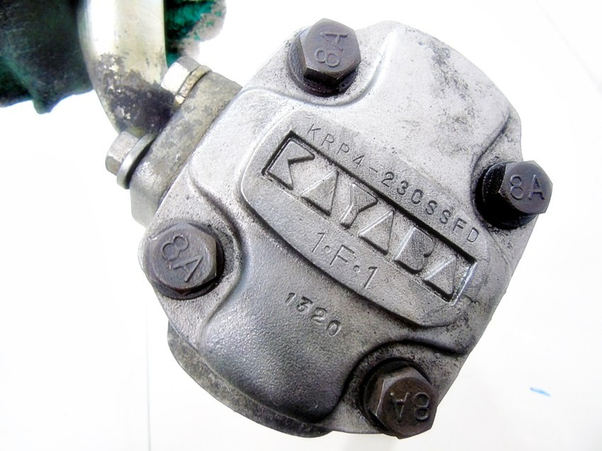 POMPA HYDRAULICZNA 2J WÓZEK WIDŁOWY WIDLAK TOYOTA POMPA HYDRAULICZNA 2J WÓZEK WIDŁOWY WIDLAK TOYOTA