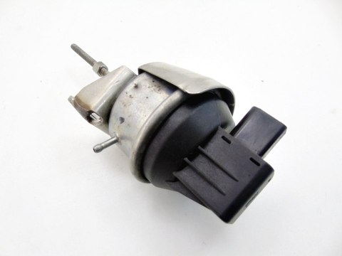 NASTAWNIK TURBINY 2.0 TDI PASSAT B6 AUDI A3 TIGUAN GOLF 6 EOS OCTAVIA 2