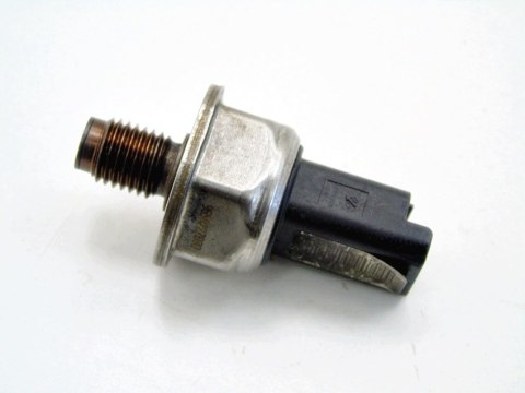 CZUJNIK PALIWA 1.6 HDI C4 C5 207 307 407 308 206 1007 3008 C2 C3 1007