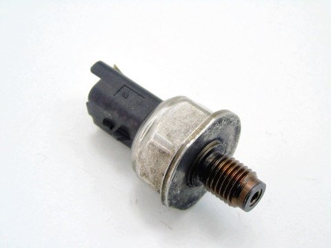 CZUJNIK PALIWA 1.6 HDI C4 C5 207 307 407 308 206 1007 3008 C2 C3 1007