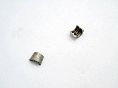 ZAMEK ZAWORU GŁOWICY Y 1.6 VTI CITROEN C4 C3 207 308 3008 5008 MINI PICASSO