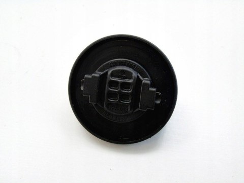 KOREK WLEWU OLEJU 2.0 TDI AUDI A6 C6 A4 B7 PASSAT B6 GOLF LEON OCTAVIA