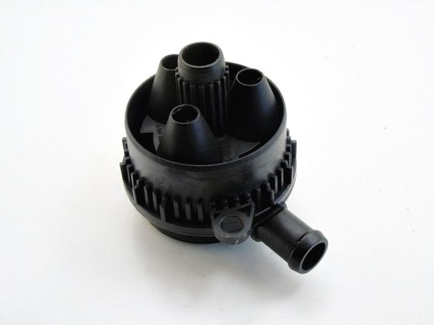 ODMA OLEJU 3.0 TDI TOUAREG AUDI A6 C6 A8 D3 PHAETON 057103495L