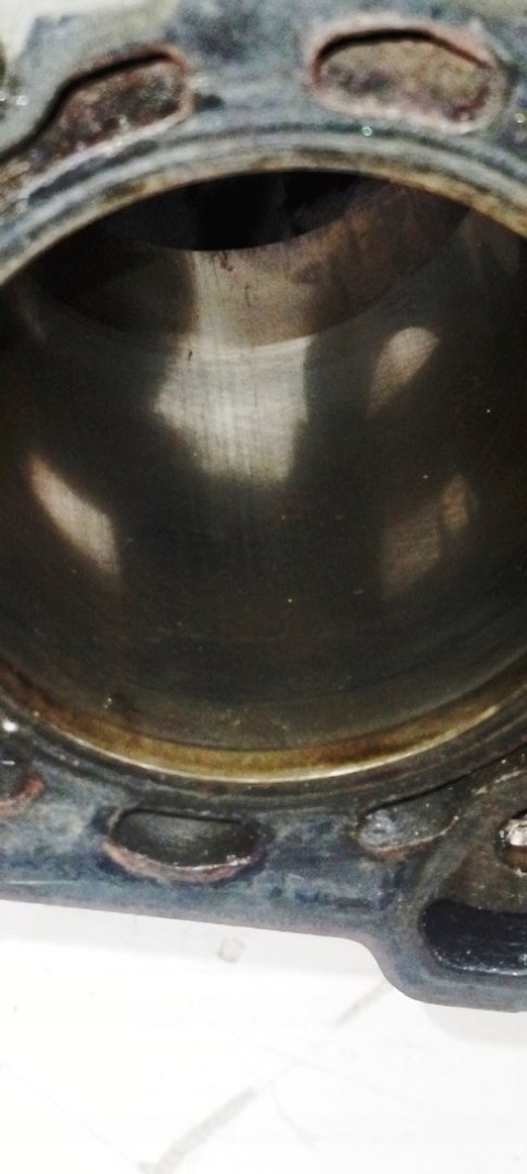 Blok 24427722 1.6 16v Astra H G Meriva Vectra C Zafira B Z16xep