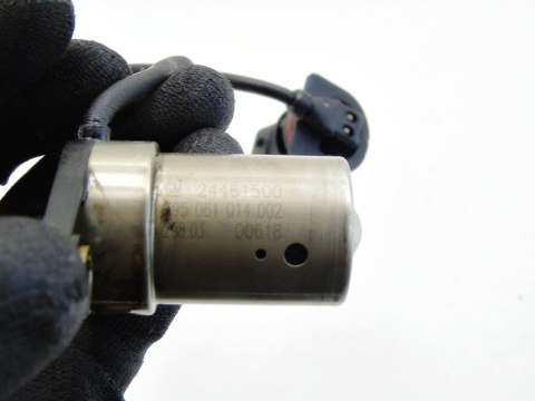 CZUJNIK OLEJU 1.8 2.0 T TURBO SAAB 9-3 9-5 SIGNUM VECTRA BLS 24461500