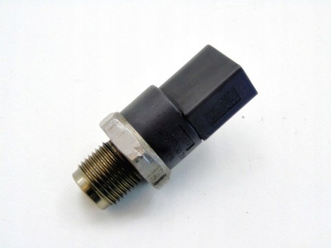 CZUJNIK PALIWA 3.0 TDI AUDI A4 B7 A6 C6 A8 D3 ASB 0281002691 059130758