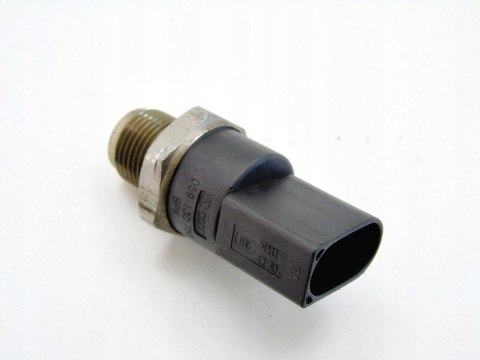 CZUJNIK PALIWA 3.0 TDI AUDI A4 B7 A6 C6 A8 D3 ASB 0281002691 059130758