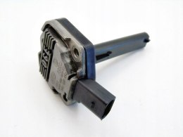 CZUJNIK POZIOMU OLEJU 3.0 TDI AUDI A4 B7 A6 C6 A8 D3 ASB 06E907660