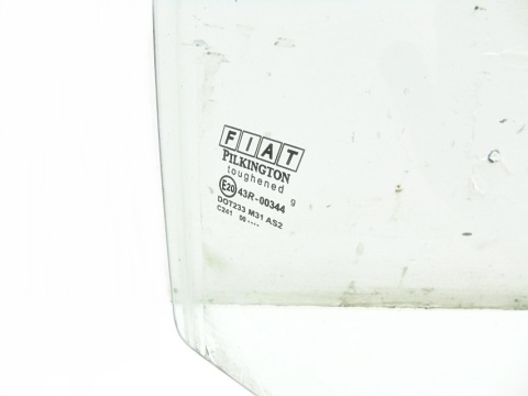 SZYBA DRZWI PRAWY PRZÓD FIAT SEICENTO SZYBA DRZWI PRAWY PRZÓD FIAT SEICENTO