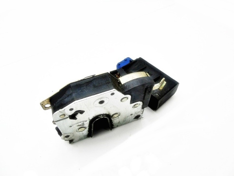 ZAMEK DRZWI LEWY TYŁ BMW E36 ZAMEK DRZWI LEWY TYŁ BMW E36