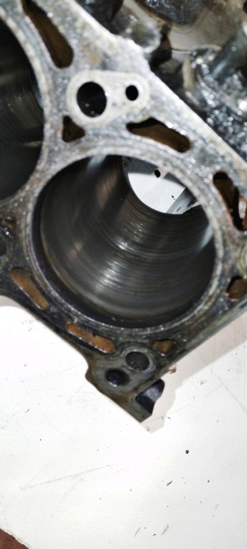 BLOK SILNIKA ASB 3.0 TDI AUDI A4 B7 A6 C6 A8 D3 ASB 059103021AA