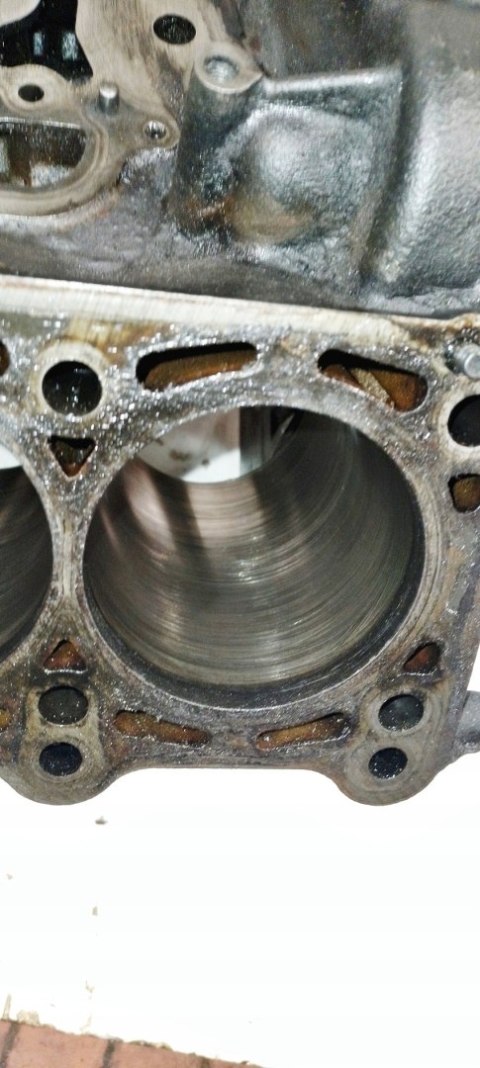 BLOK SILNIKA ASB 3.0 TDI AUDI A4 B7 A6 C6 A8 D3 ASB 059103021AA
