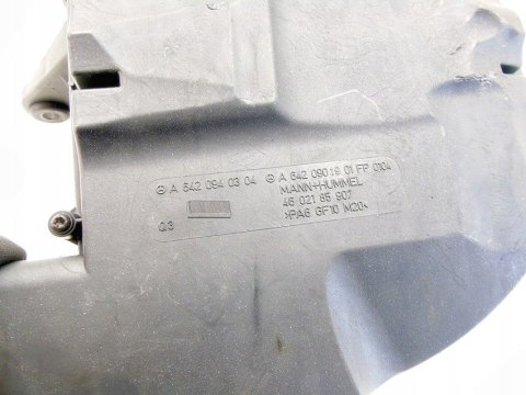 OBUDOWA FILTRA POWIETRZA 3.0 320 CDI MERCEDES KLASA E W211 S211 CLS