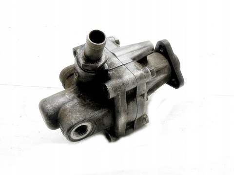 POMPA WSPOMAGANIA VW 1.6 8V PASSAT B5 AUDI A4 ADP POMPA WSPOMAGANIA VW 1.6 8V PASSAT B5 AUDI A4 ADP