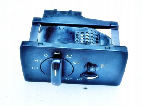 PRZEŁĄCZNIK ŚWIATEŁ MONDEO MK3 KOMBI LIFT PRZEŁĄCZNIK ŚWIATEŁ MONDEO MK3 KOMBI LIFT
