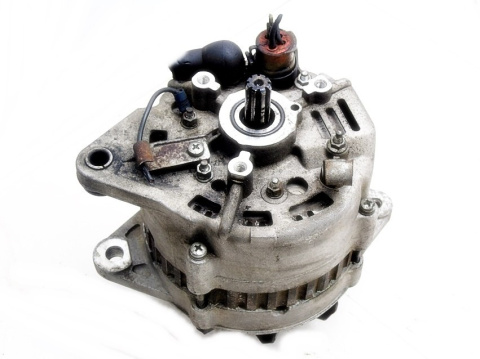 ALTERNATOR OPEL 1.7 TD 8V ASTRA F VECTRA ALTERNATOR OPEL 1.7 TD 8V ASTRA F VECTRA