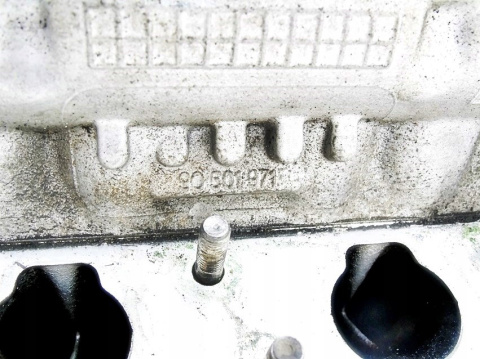 GŁOWICA 2.0 16V OMEGA VECTRA B ASTRA 90501971 GŁOWICA 2.0 16V OMEGA VECTRA B ASTRA 90501971