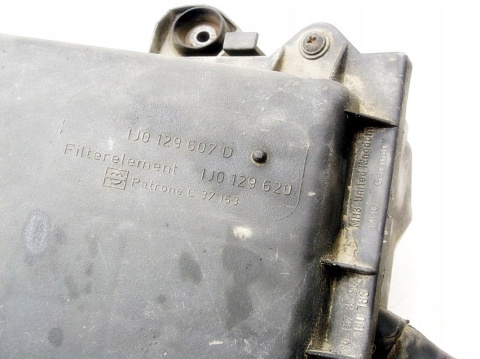 OBUDOWA FILTRA 1.6 8V OCTAVIA I A3 TOLEDO II BORA OBUDOWA FILTRA 1.6 8V OCTAVIA I A3 TOLEDO II BORA