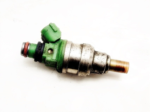 WTRYSKIWACZ 1.5 16V MAZDA 323 F S P C WTRYSKIWACZ 1.5 16V MAZDA 323 F S P C