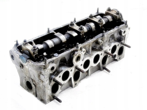 GŁOWICA 1.8 8V AUDI 80 B3 GŁOWICA 1.8 8V AUDI 80 B3