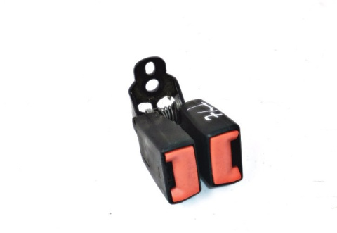ZATRZASK PAS BEZPIECZEŃSTWA FORD FOCUS MK1 ZATRZASK PAS BEZPIECZEŃSTWA FORD FOCUS MK1