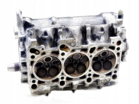 GŁOWICA 078103373AH AUDI 2.4 V6 BDV A4 A6 GŁOWICA 078103373AH AUDI 2.4 V6 BDV A4 A6