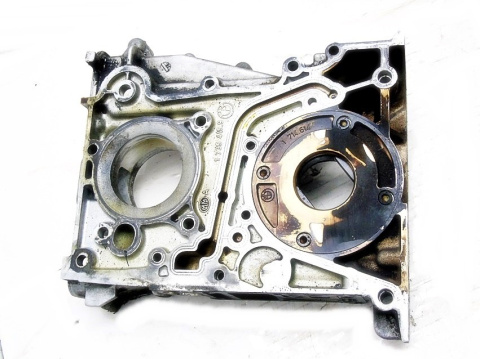POMPA OLEJU BMW 1.8 8V E36 E34 318i 518i POMPA OLEJU BMW 1.8 8V E36 E34 318i 518i