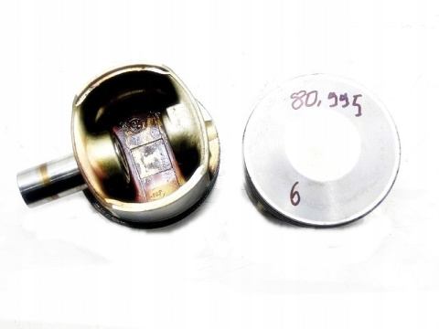 TŁOK AUDI 2.4 V6 BDV A4 A6 TŁOK AUDI 2.4 V6 BDV A4 A6