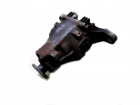 DYFERENCJAŁ DYFER MOST TYŁ RÓŻNICÓWKA BMW E36 4FL DYFERENCJAŁ DYFER MOST TYŁ RÓŻNICÓWKA BMW E36 4FL