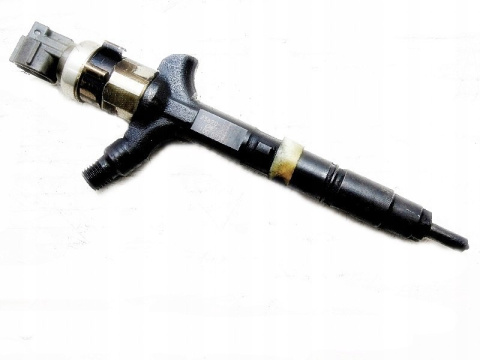 WTRYSKIWACZ 2.0D D4D AVENSIS COROLLA RAV4 WTRYSKIWACZ 2.0D D4D AVENSIS COROLLA RAV4