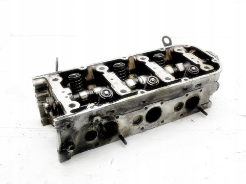 GŁOWICA 3.0 V6 CITROEN XM PEUGEOT 605 GŁOWICA 3.0 V6 CITROEN XM PEUGEOT 605