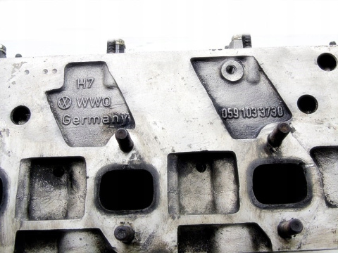 GŁOWICA SILNIKA 2.5 TDI PASSAT A4 A6 A8 SUPERB GŁOWICA SILNIKA 2.5 TDI PASSAT A4 A6 A8 SUPERB