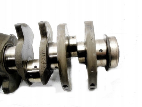 WAŁ KORBOWY 3.0 V6 CITROEN XM PEUGEOT 605 WAŁ KORBOWY 3.0 V6 CITROEN XM PEUGEOT 605