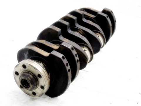 WAŁ KORBOWY AUDI 2.0 8V ABK 80 A6 100 C4 WAŁ KORBOWY AUDI 2.0 8V ABK 80 A6 100 C4