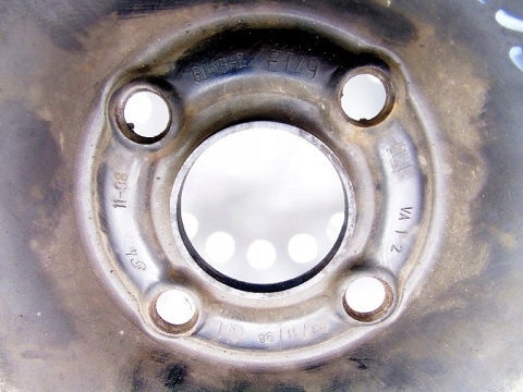FELGA STALOWA 15'' OPEL VECTRA B KOMBI FELGA STALOWA 15'' OPEL VECTRA B KOMBI