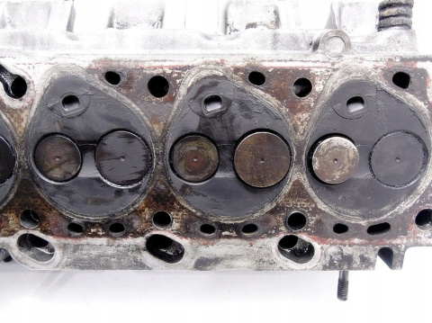GŁOWICA BMW 2.5 TDS E39 E38 E36 E34 GŁOWICA BMW 2.5 TDS E39 E38 E36 E34