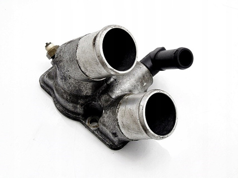 OBUDOWA TERMOSTATU 2.0 DTI VECTRA B ZAFIRA ASTRA G