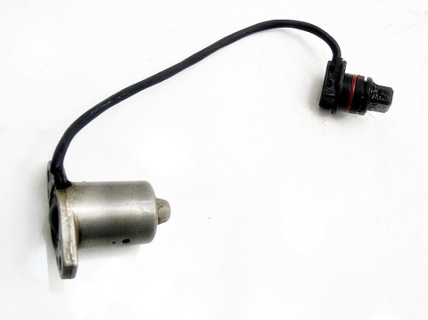 CZUJNIK OLEJU OPEL 3.0 V6 OMEGA B SINTRA CZUJNIK OLEJU OPEL 3.0 V6 OMEGA B SINTRA