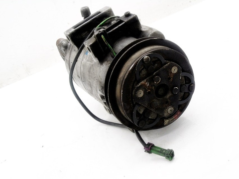 KOMPRESOR SPRĘŻARKA AUDI 2.0 8V ABK 80 A6 100 C4 KOMPRESOR SPRĘŻARKA AUDI 2.0 8V ABK 80 A6 100 C4