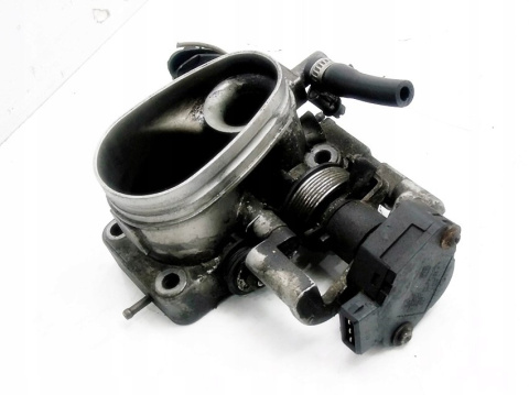 PRZEPUSTNICA AUDI 2.0 8V ABK 80 A6 100 C4 PRZEPUSTNICA AUDI 2.0 8V ABK 80 A6 100 C4