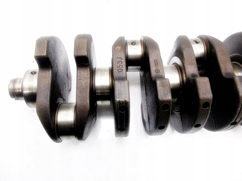 WAŁ KORBOWY AUDI 2.0 8V ABK 80 A6 100 C4 WAŁ KORBOWY AUDI 2.0 8V ABK 80 A6 100 C4