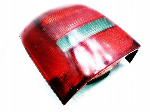LAMPY TYŁ KOMPLET AUDI A4 B5 KOMBI LAMPY TYŁ KOMPLET AUDI A4 B5 KOMBI